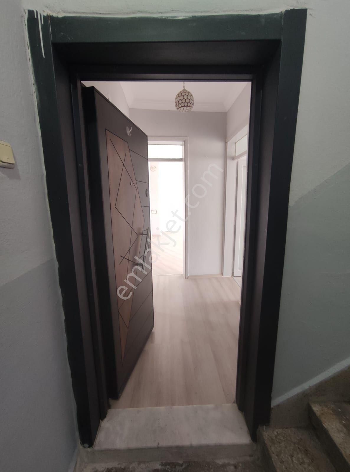 Acill Satılık Çarşı Merkezde 2+1 Ayrı Mutfak 105 M2 Masrafsız Fırsat Daire - Görsel 2