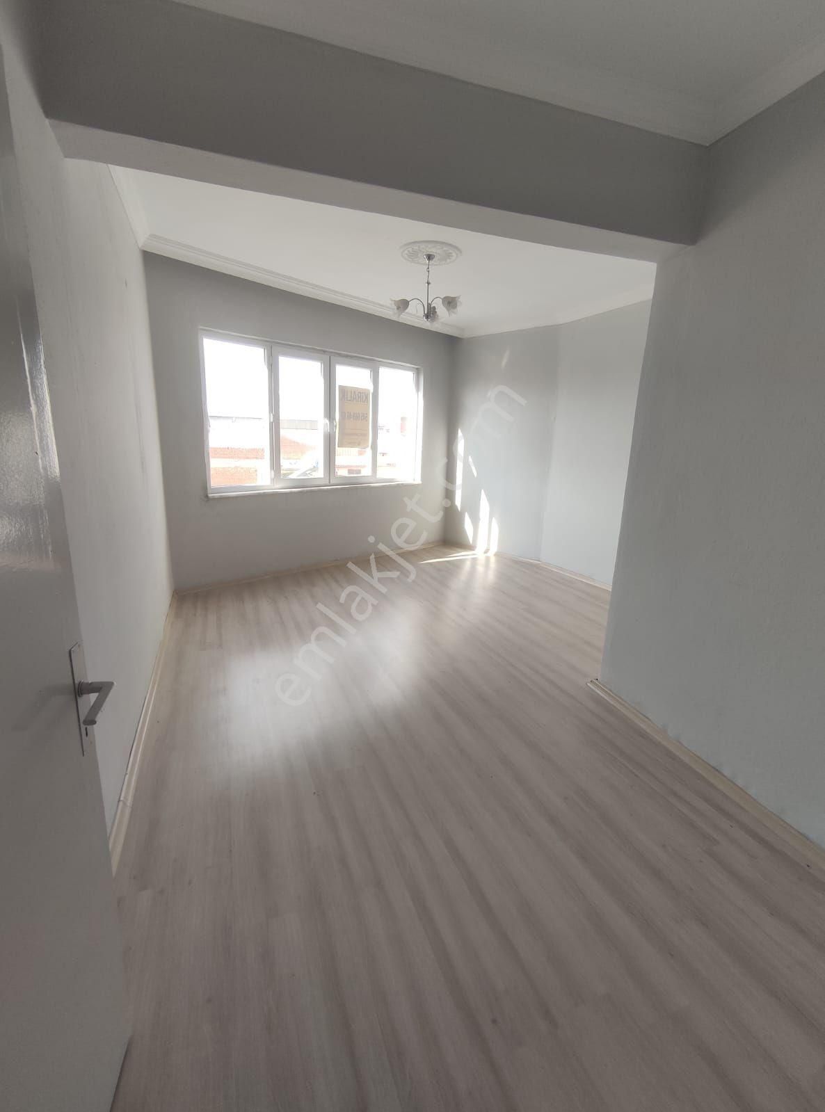 Acill Satılık Çarşı Merkezde 2+1 Ayrı Mutfak 105 M2 Masrafsız Fırsat Daire - Görsel 16