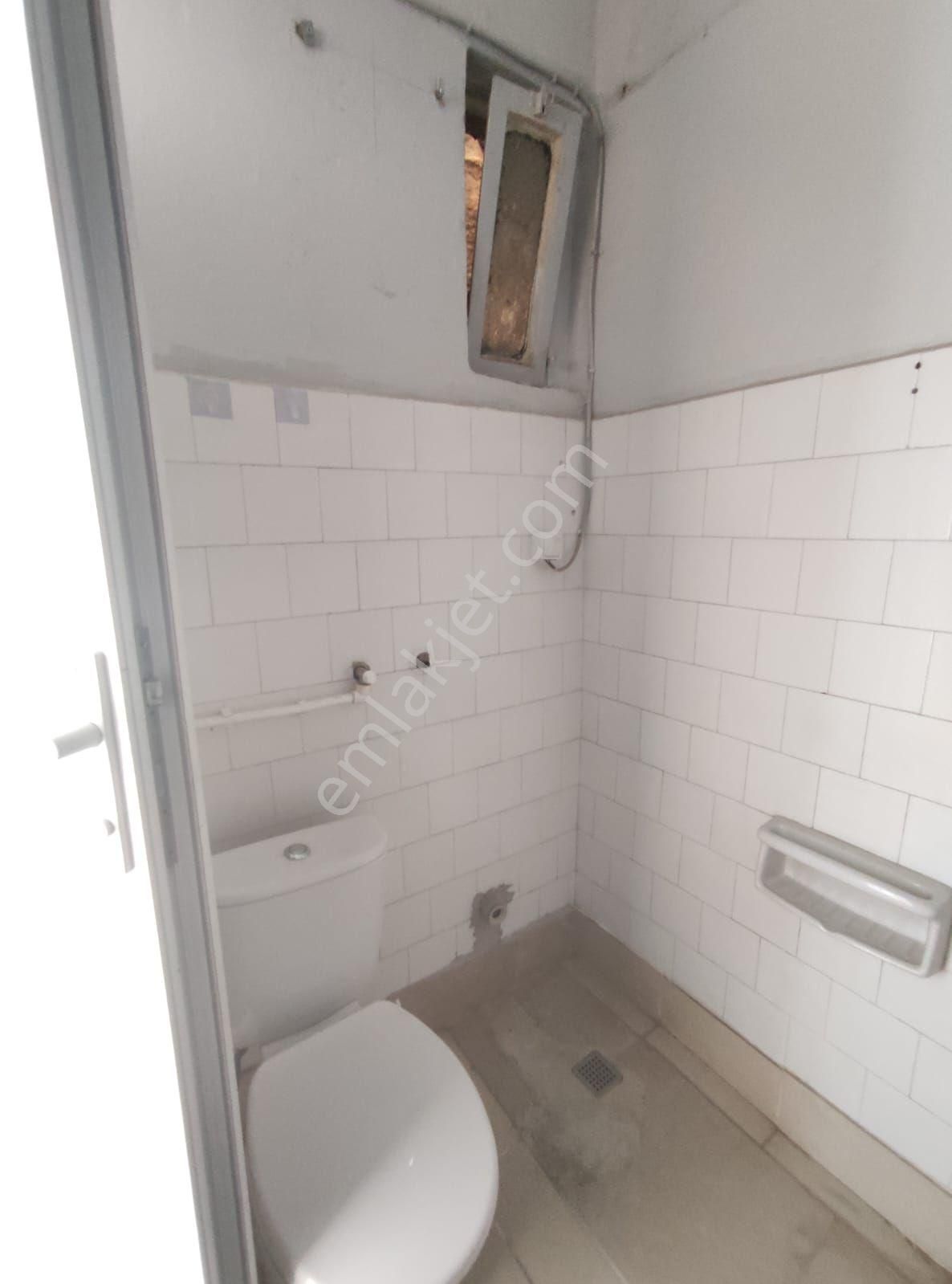 Acill Satılık Çarşı Merkezde 2+1 Ayrı Mutfak 105 M2 Masrafsız Fırsat Daire - Görsel 9