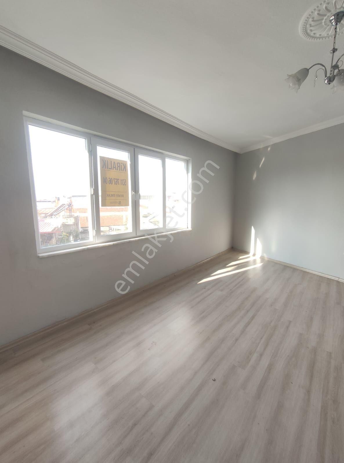 Acill Satılık Çarşı Merkezde 2+1 Ayrı Mutfak 105 M2 Masrafsız Fırsat Daire - Görsel 13