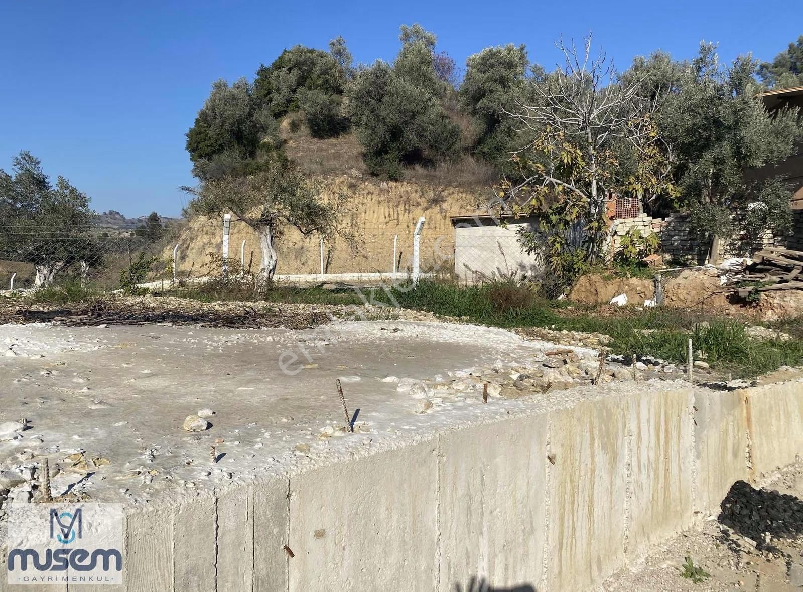 Aydın Germencikte Yola Sıfır Hobi Bahçesi - Görsel 32
