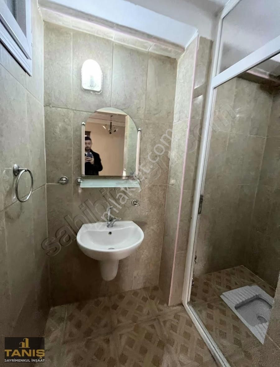 Yüreğir Yenidoğan Mah Kiralık 2+1 Doğalgazlı Ve Geniş Daire - Görsel 2