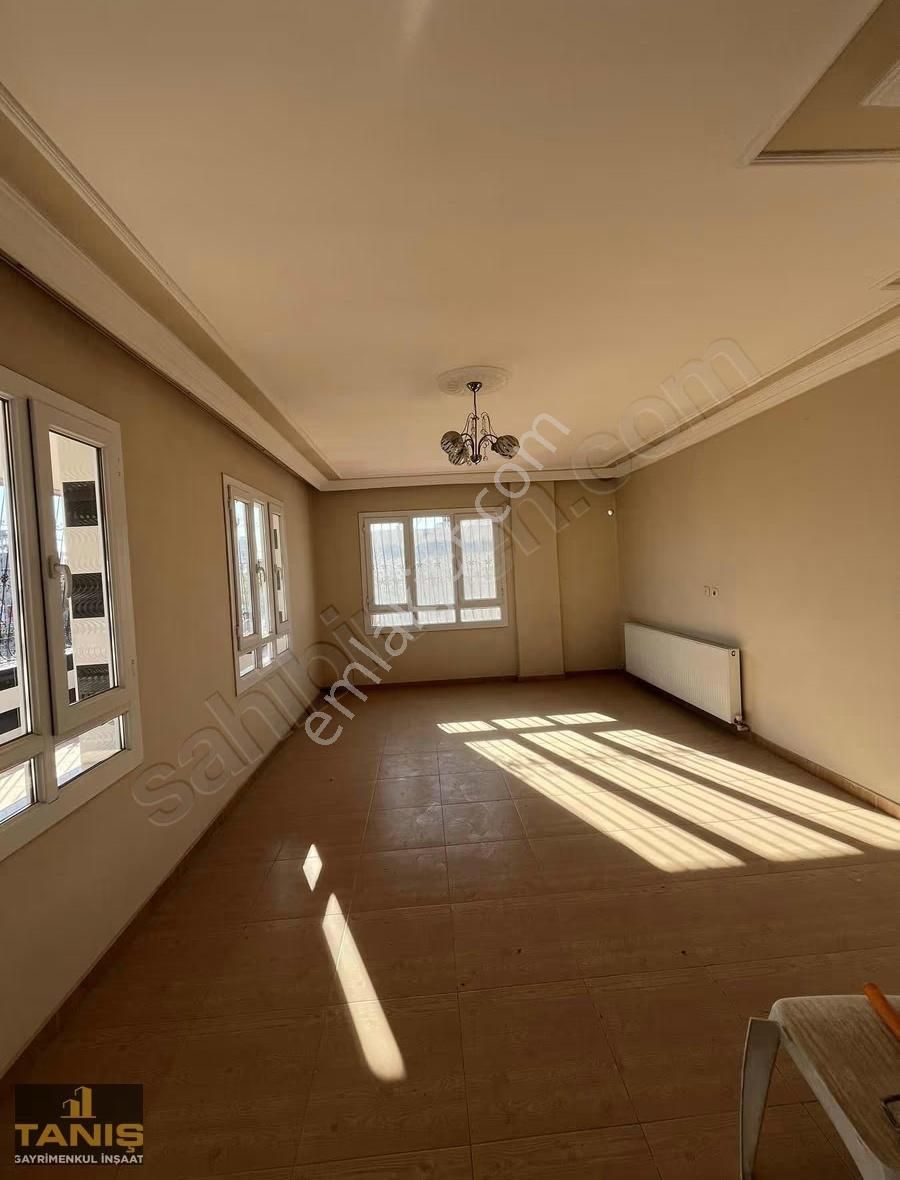 Yüreğir Yenidoğan Mah Kiralık 3+1 Doğalgazlı Ve Geniş Daire - Görsel 15