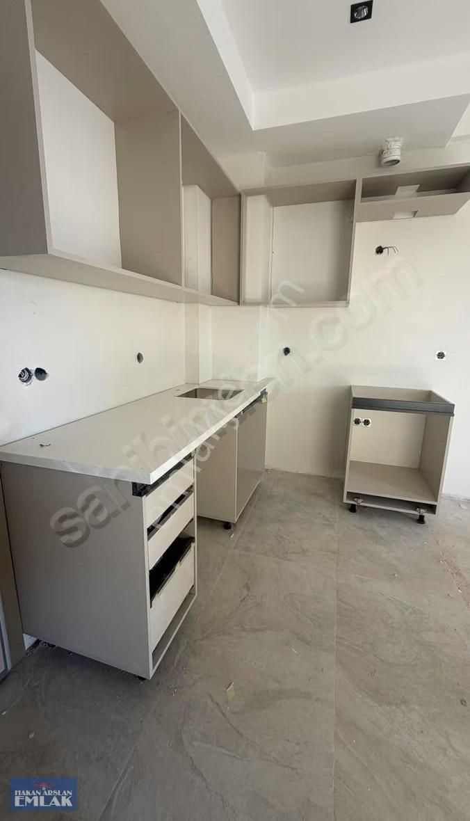 Çankaya Mahallesinde Havuzlu Lüks 1+1 Daire - Görsel 5