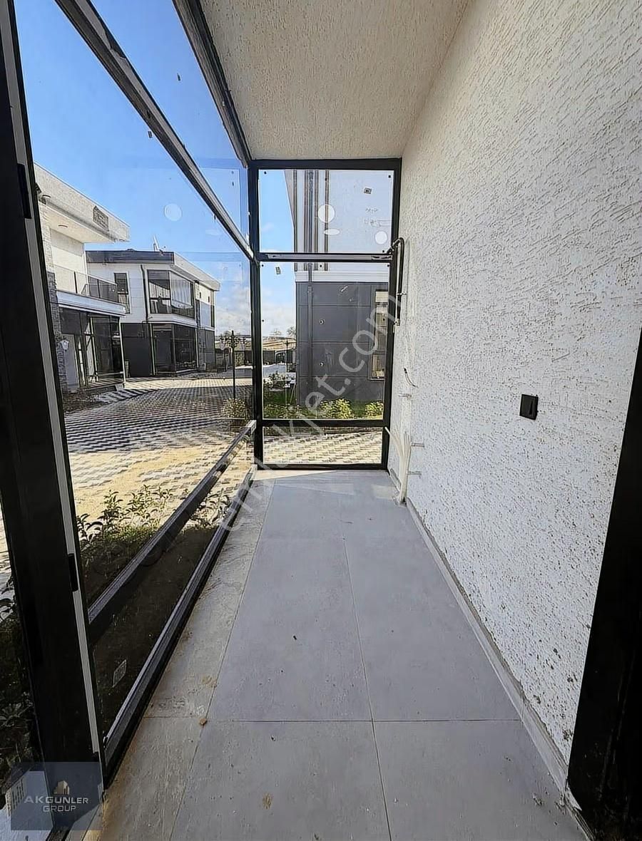 Çerkezköy Ambarderede Harika Konumda Özel Havuzlu Villa - Görsel 5