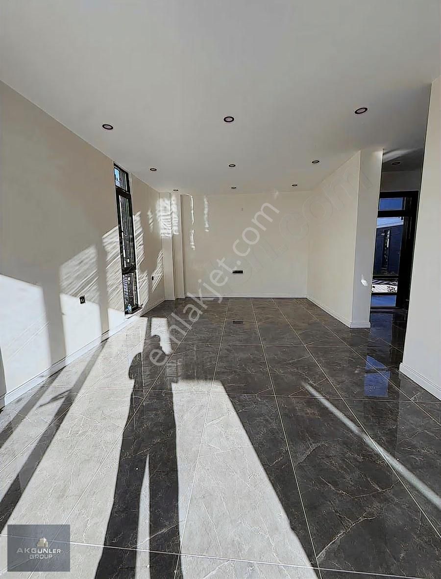 Çerkezköy Ambarderede Harika Konumda Özel Havuzlu Villa - Görsel 13