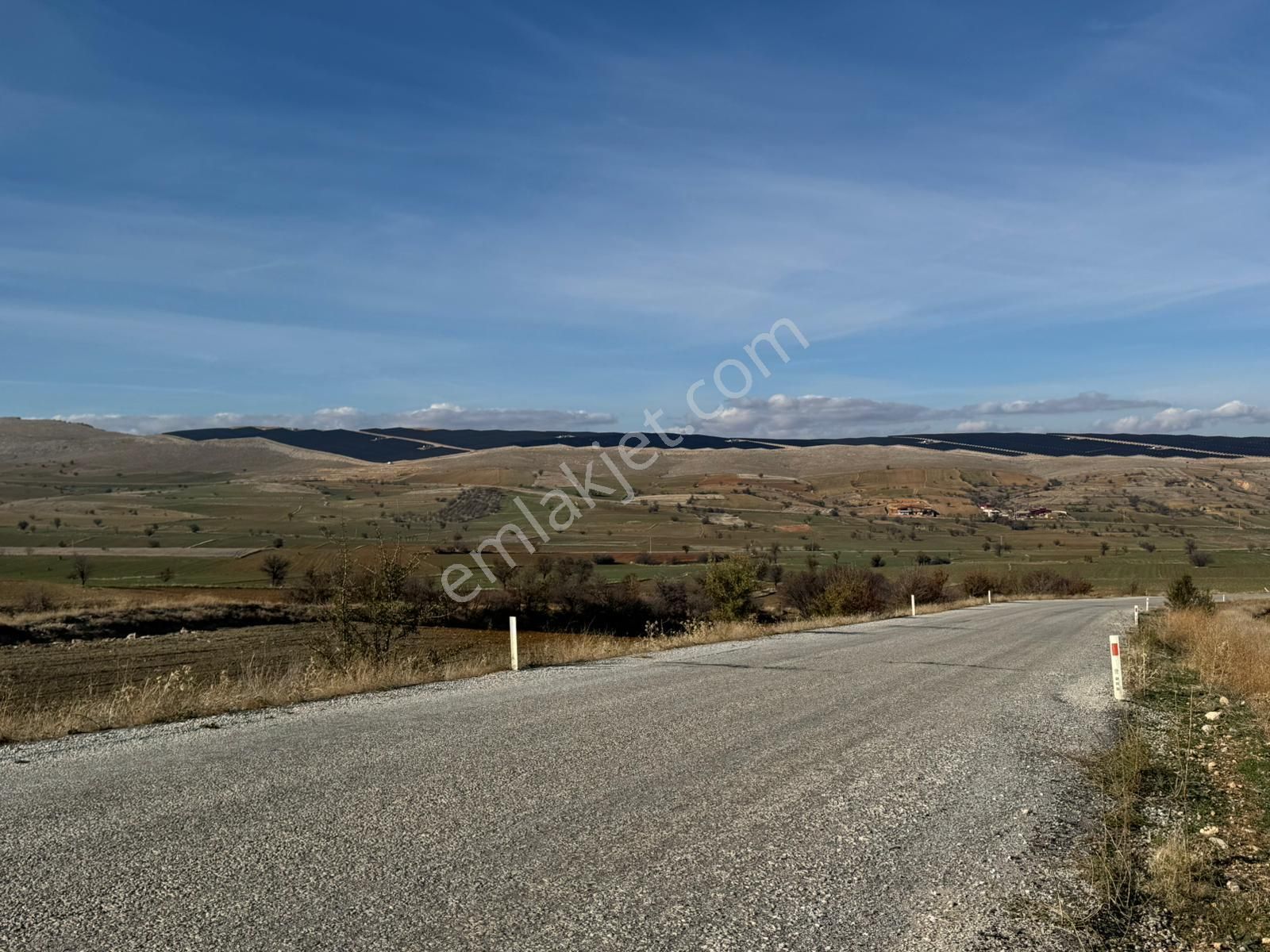 Asfalt Yola 90 Metre Cepheli Müstakil 5.000 M² Tarla - Görsel 9
