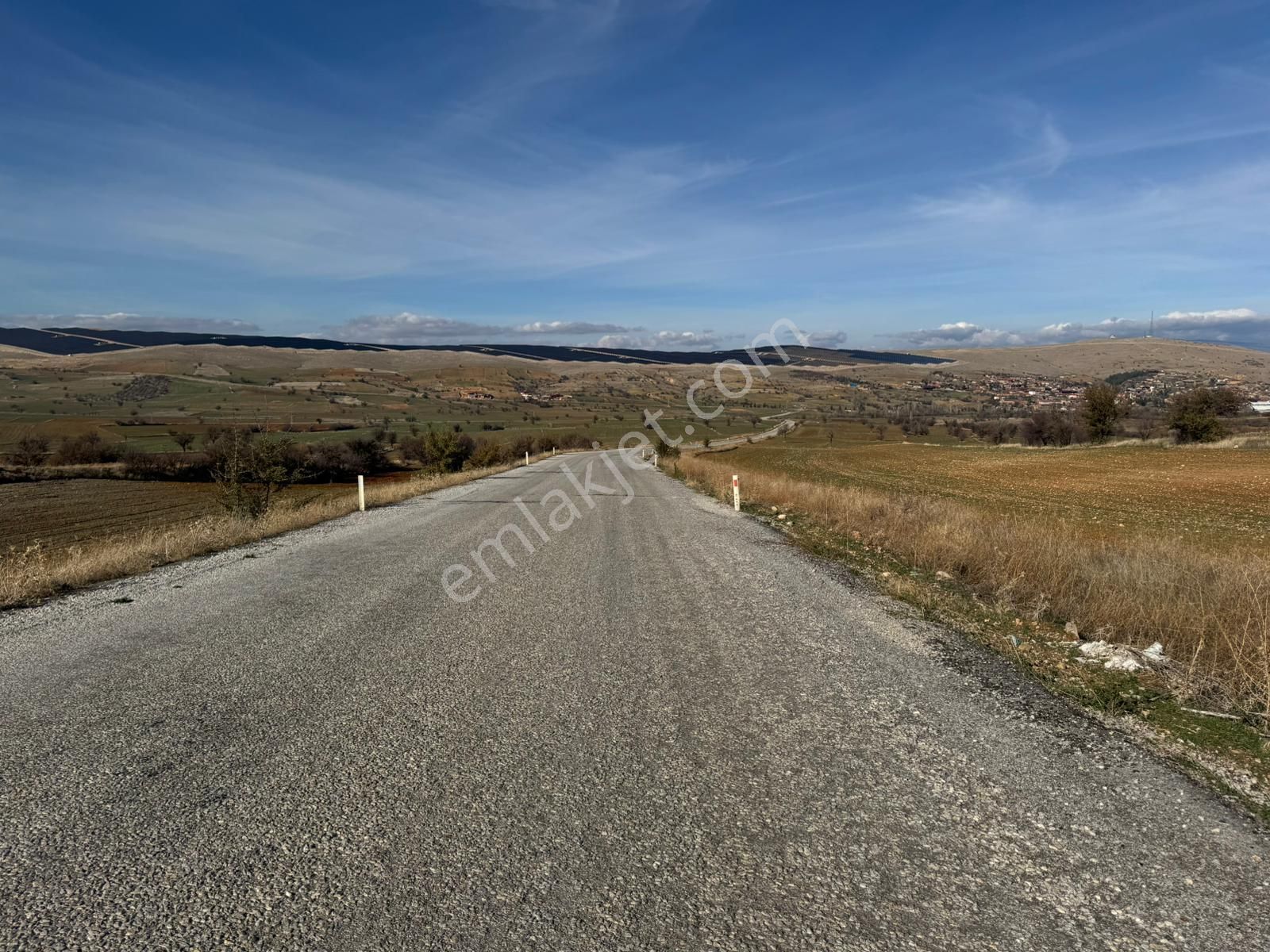 Asfalt Yola 90 Metre Cepheli Müstakil 5.000 M² Tarla - Görsel 10