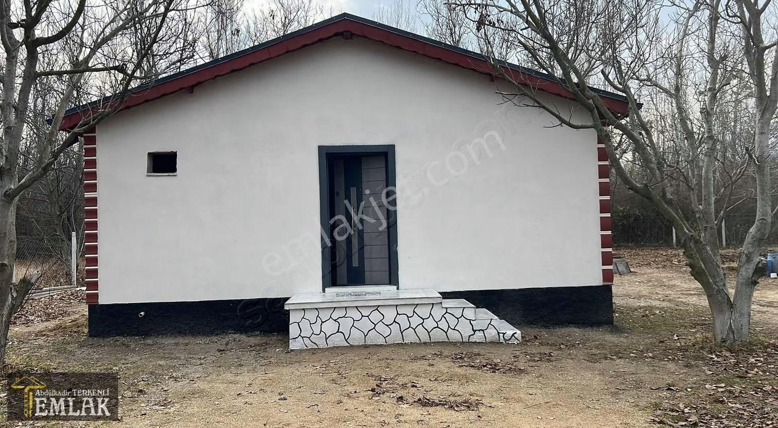 Terkenli Emlak 'tan Doğrugöz Mah. Müstakil Ev + 1705 M2 Bahçe - Görsel 10