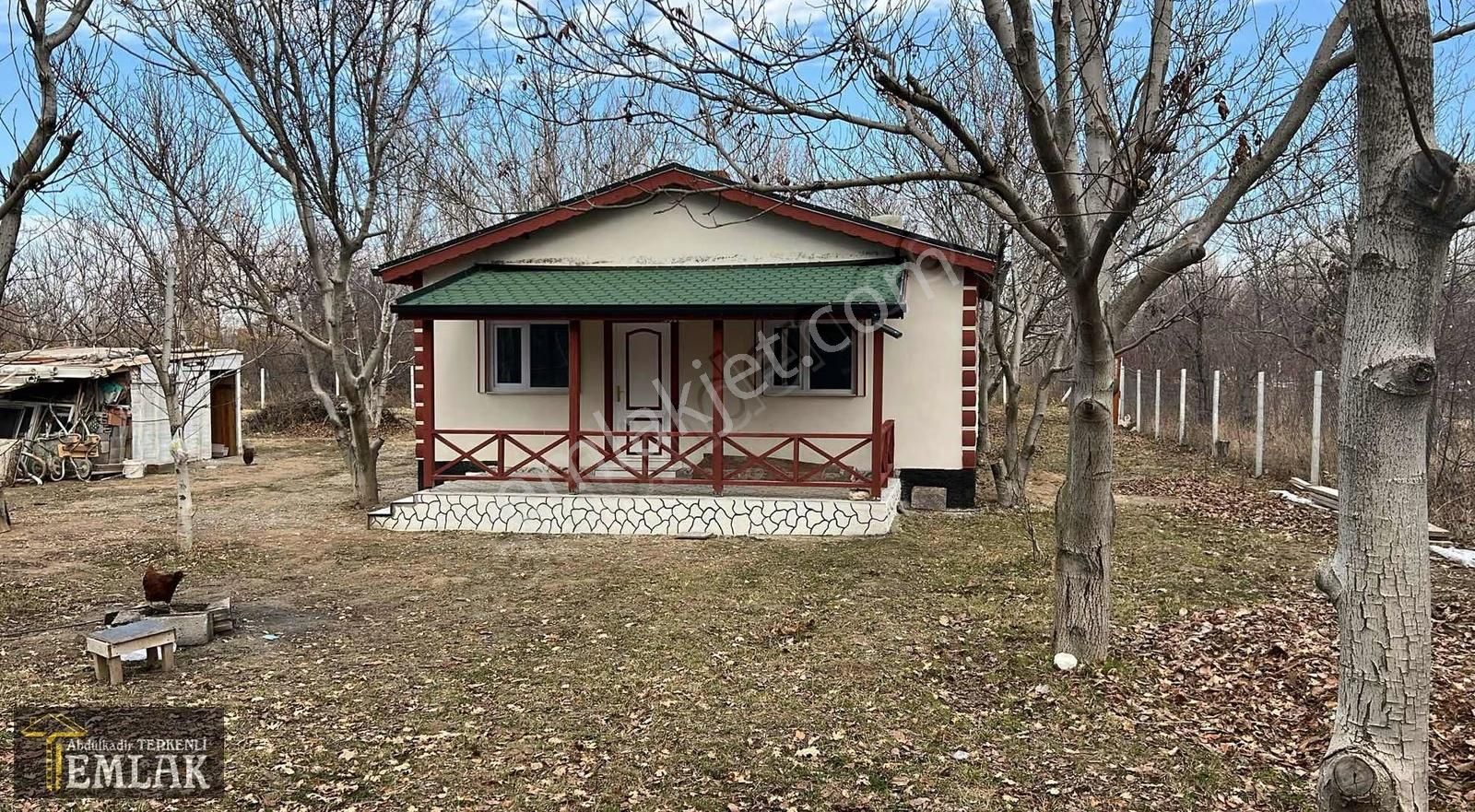 Terkenli Emlak 'tan Doğrugöz Mah. Müstakil Ev + 1705 M2 Bahçe