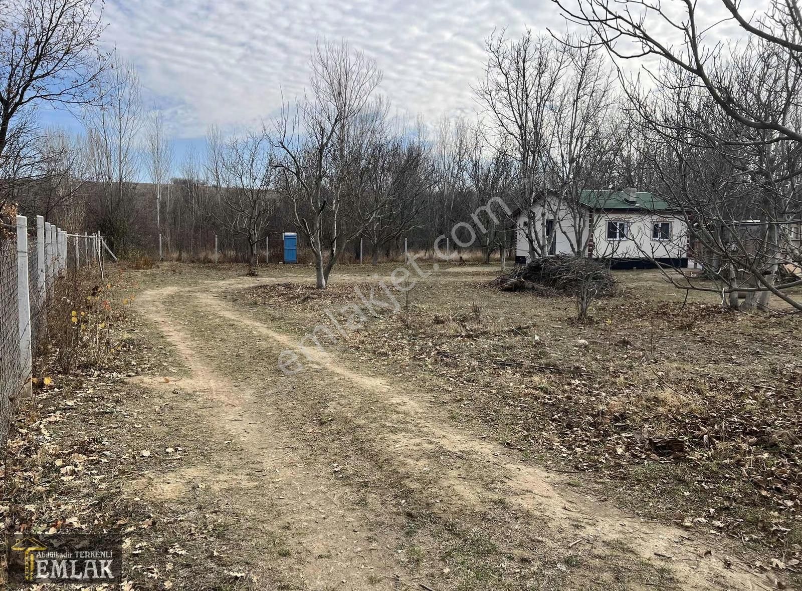 Terkenli Emlak 'tan Doğrugöz Mah. Müstakil Ev + 1705 M2 Bahçe - Görsel 7