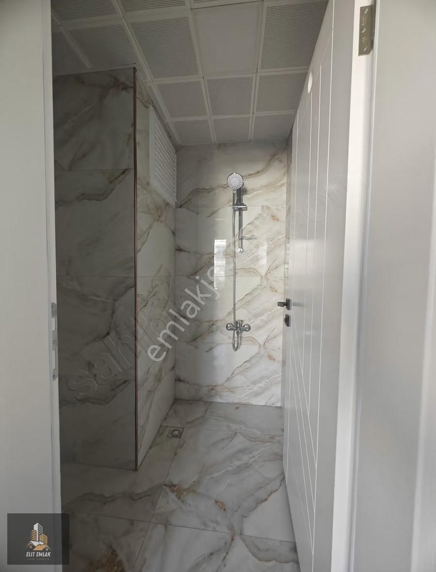 Elit Emlak'tan Efendi Mahallesi'nde Lüx Daire - Görsel 24