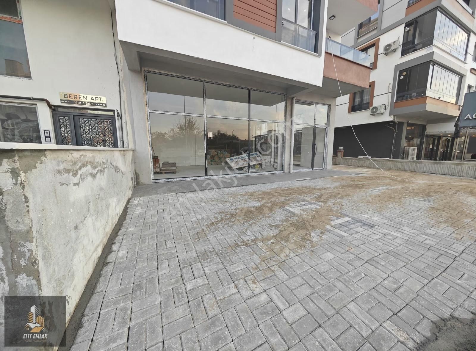 Elit Emlak'tan Ring Yolu Üzerinde Fırsat Dükkan - Görsel 3