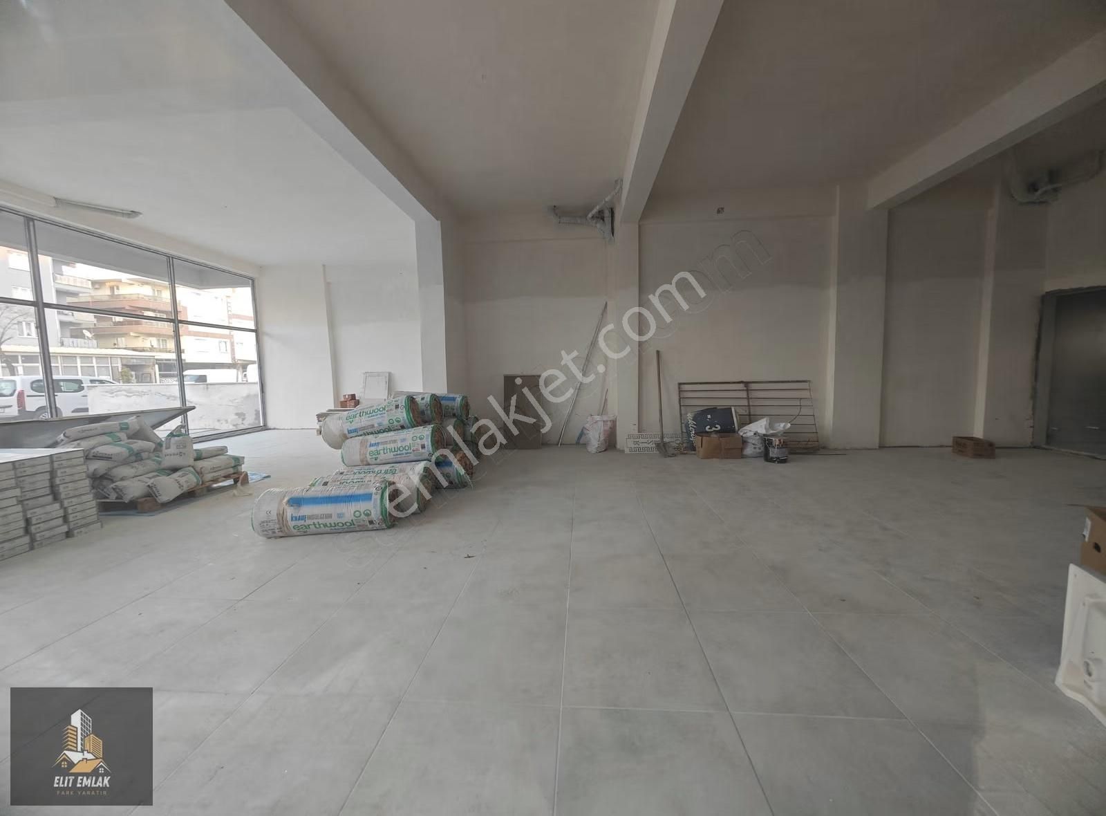 Elit Emlak'tan Ring Yolu Üzerinde Fırsat Dükkan