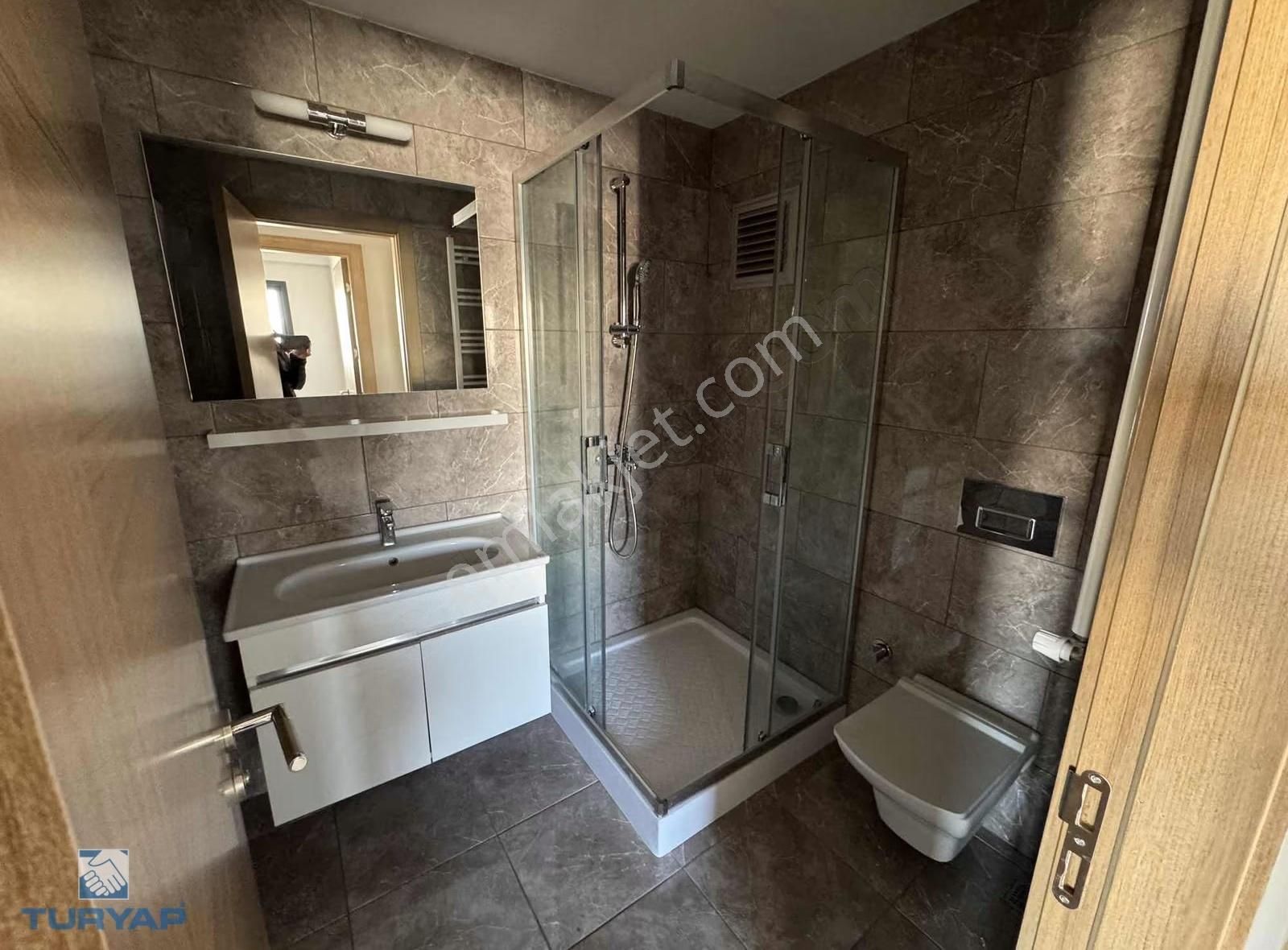 Torbalı Havuzlu Güvenlikli Sitede İzban Yakını Kiralık 2+1 Daire - Görsel 3