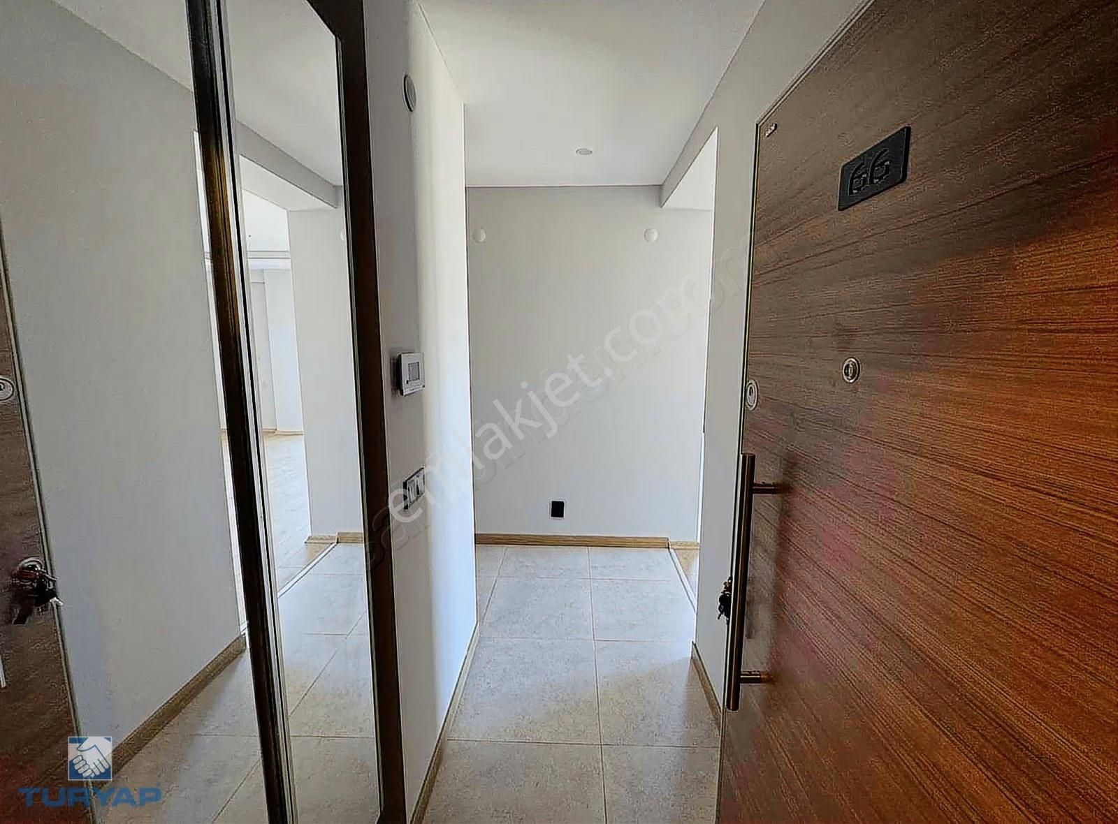 Torbalı Havuzlu Güvenlikli Sitede İzban Yakını Kiralık 2+1 Daire - Görsel 27