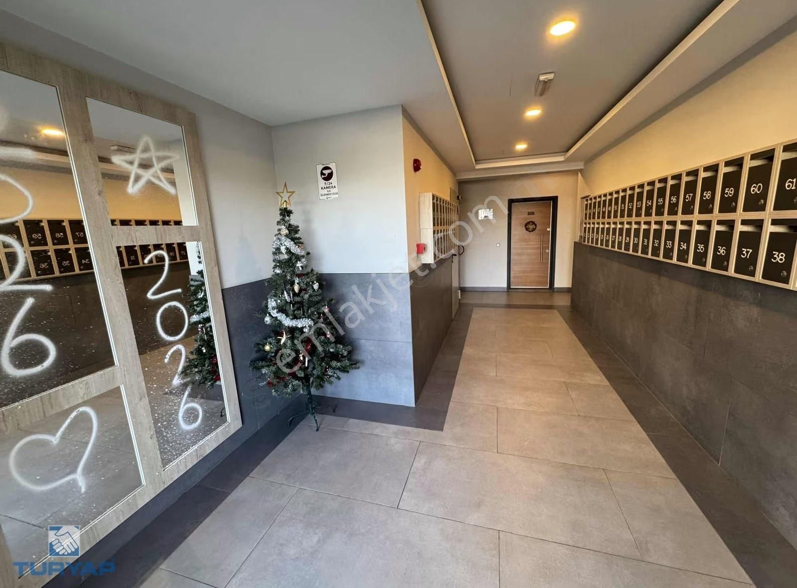 Torbalı Havuzlu Güvenlikli Sitede İzban Yakını Kiralık 2+1 Daire - Görsel 28