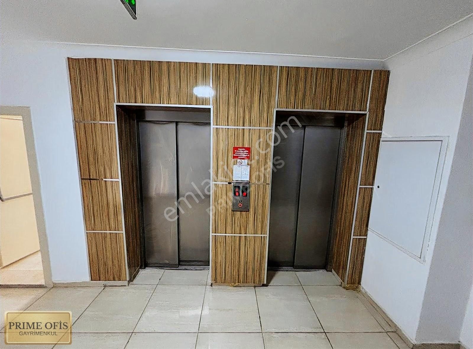 Merkezi Konumda Manzaralı Lüks Sitede Satılık 4+1 Prime Ofis'ten