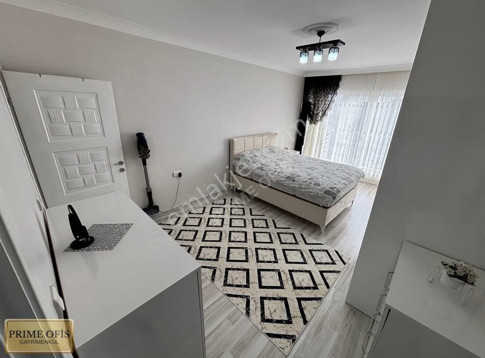 Merkezi Konumda Manzaralı Lüks Sitede Satılık 4+1 Prime Ofis'ten - Görsel 3