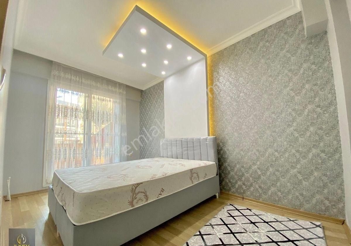 İlkev'den Buca Kuruçeşme Mahallesinde / Kampüs Ve Hasyaneye Yakın / Kiracılı / Bahçeli / Satılık 1+1 - Görsel 13