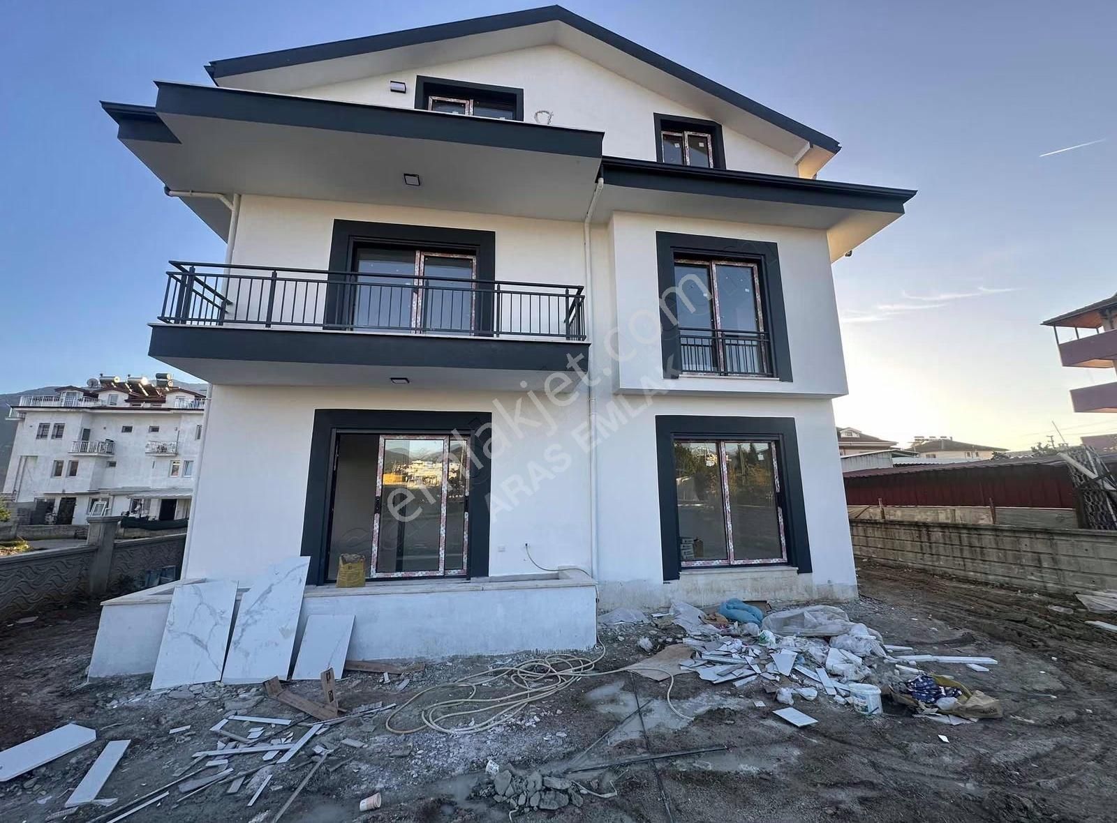 Aras'dan Çamköy Merkezde Geniş 1+1 Daire - Görsel 8