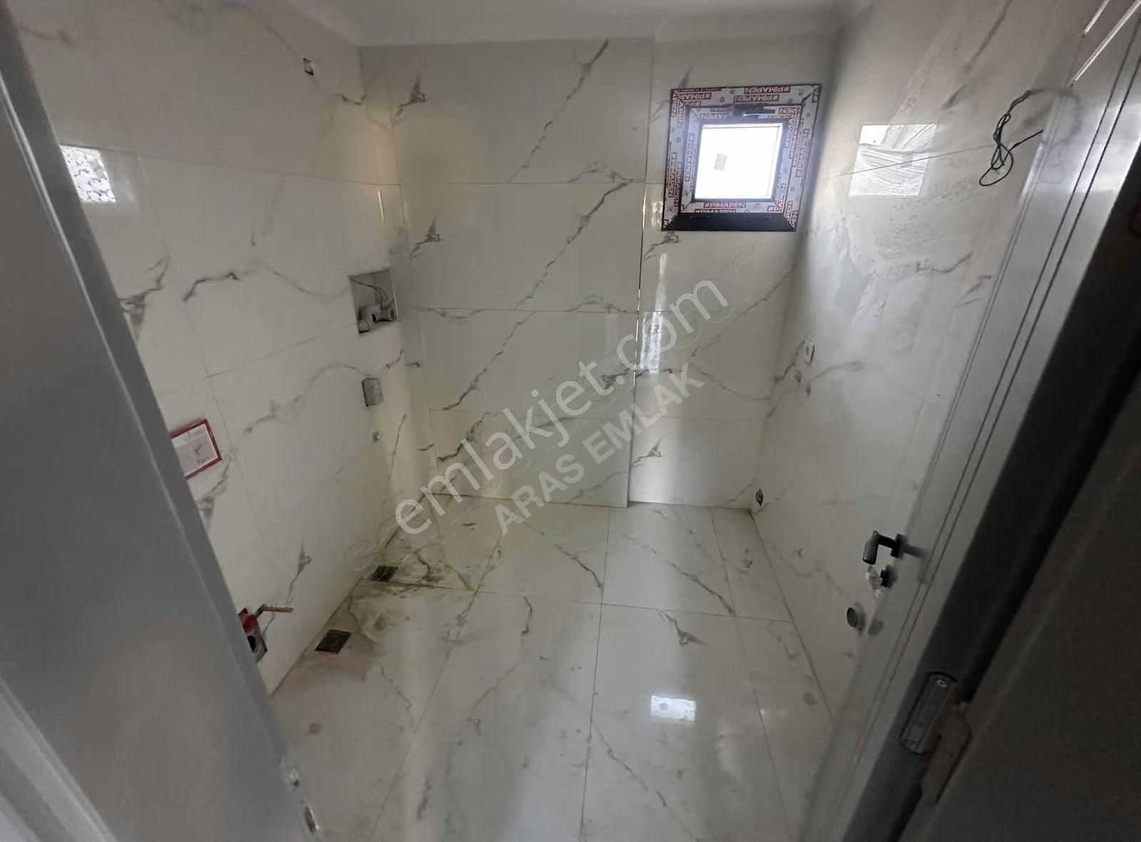 Aras'dan Çamköy Merkezde Geniş 1+1 Daire - Görsel 22