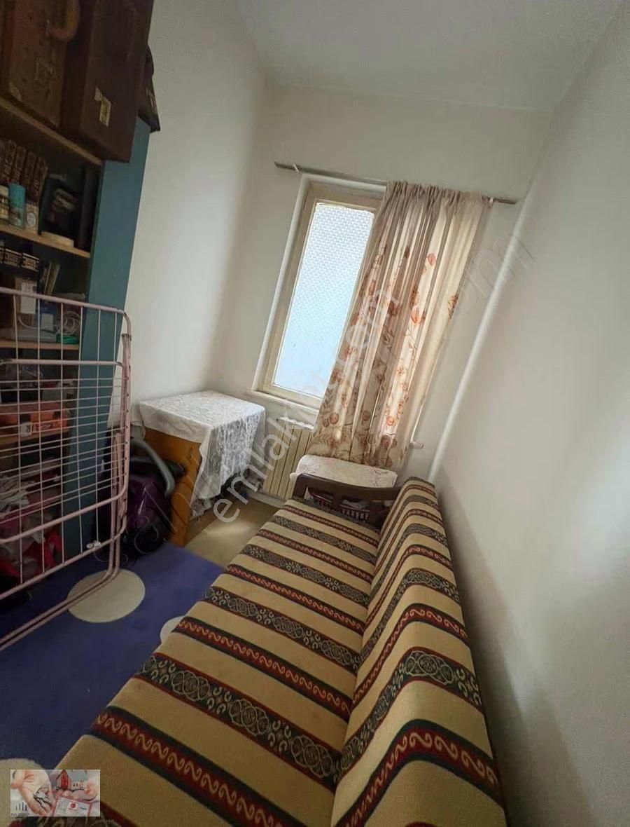 Şehremini 3+1 Acil Satılık Daire - Görsel 8