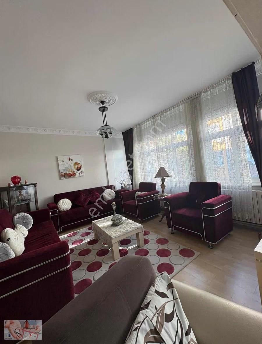 Şehremini 3+1 Acil Satılık Daire