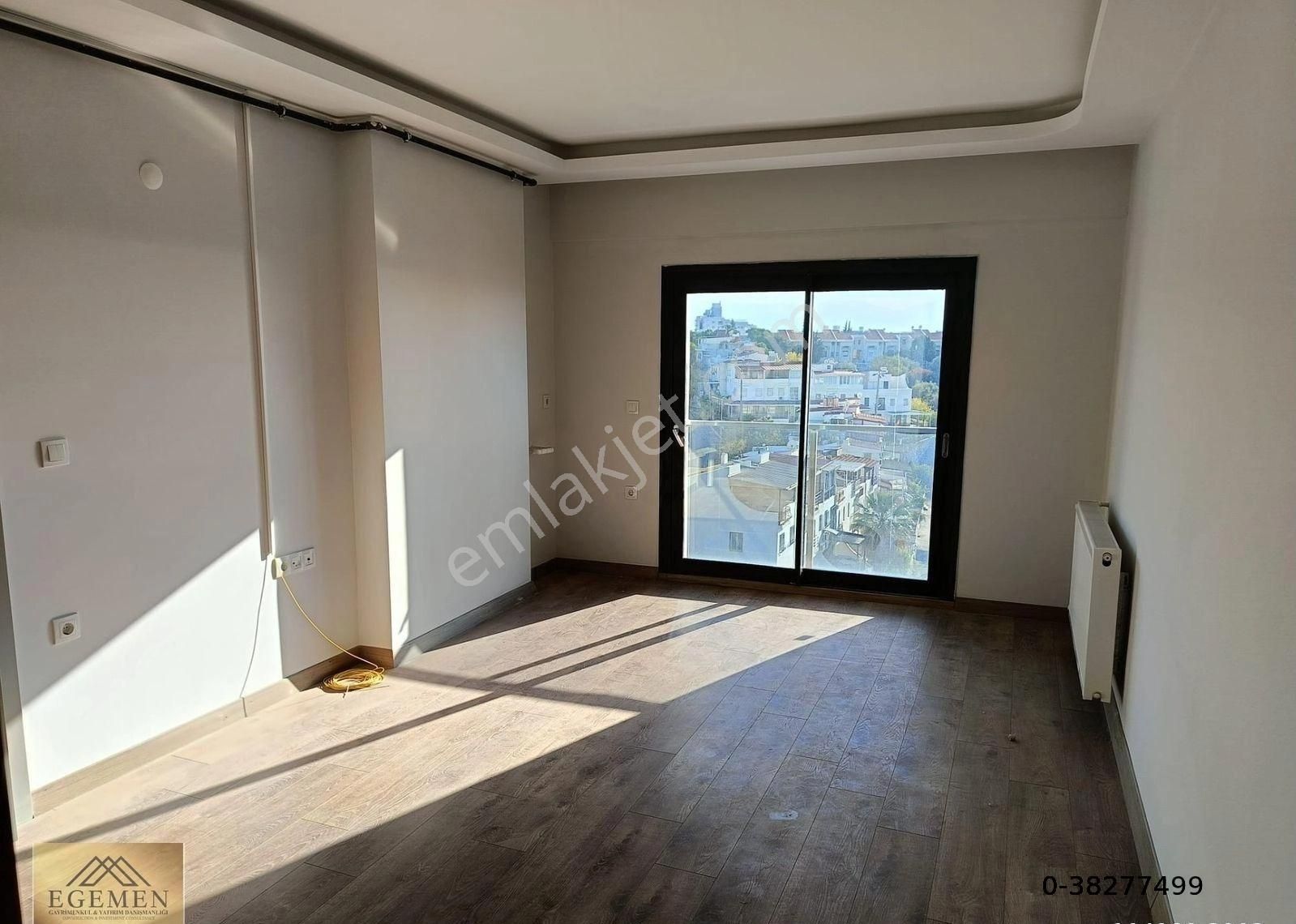 Kuşadası Kadınlar Denizine Yürü Mesafesin Satılık 1+1 Daire - Görsel 6