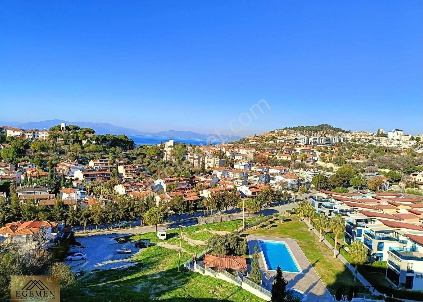 Kuşadası Kadınlar Denizine Yürü Mesafesin Satılık 1+1 Daire