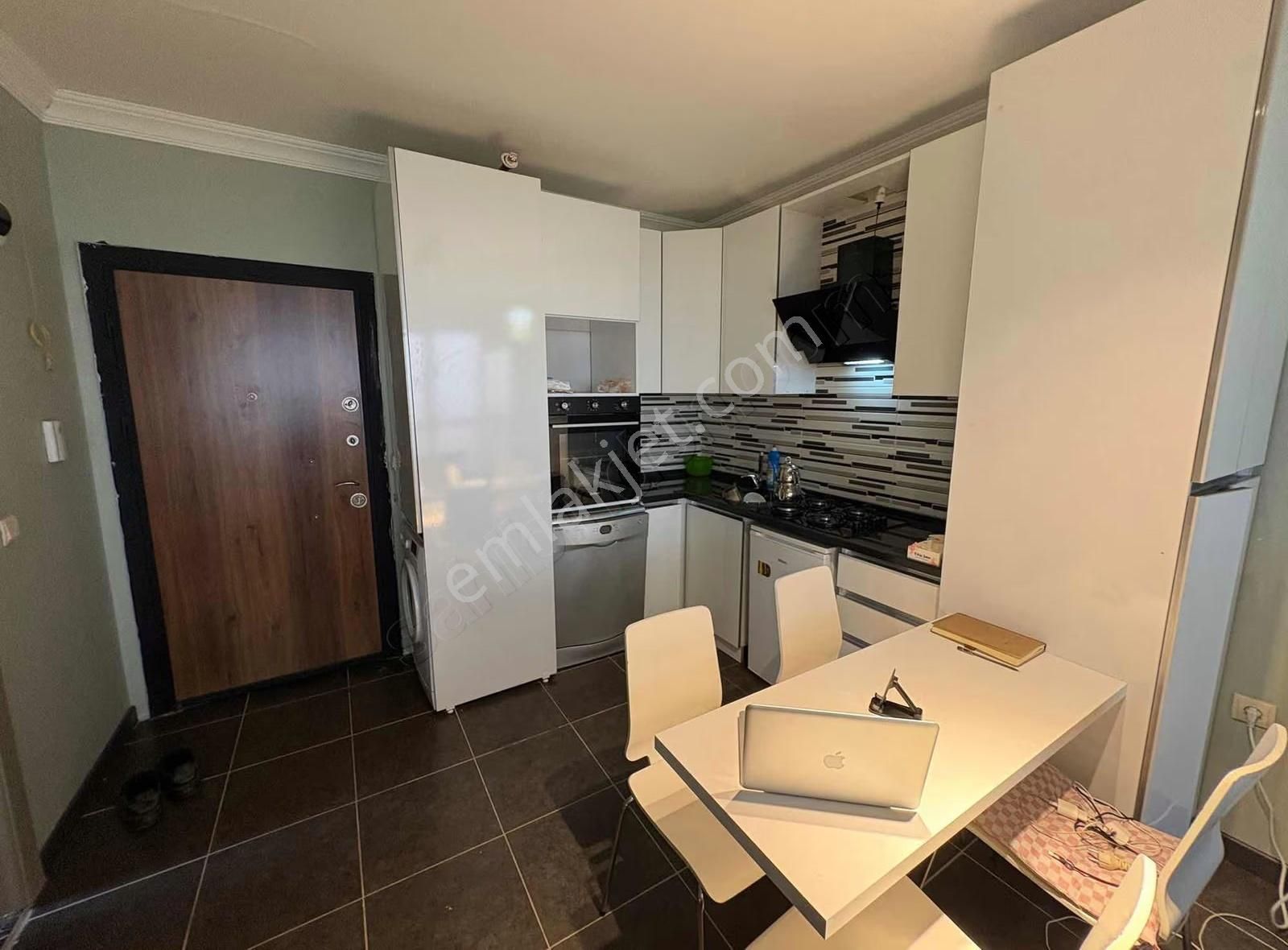 Konuralp Fındıkkule Rezıdans'ta Eşyalı Satılık 1+1 Daire - Görsel 3