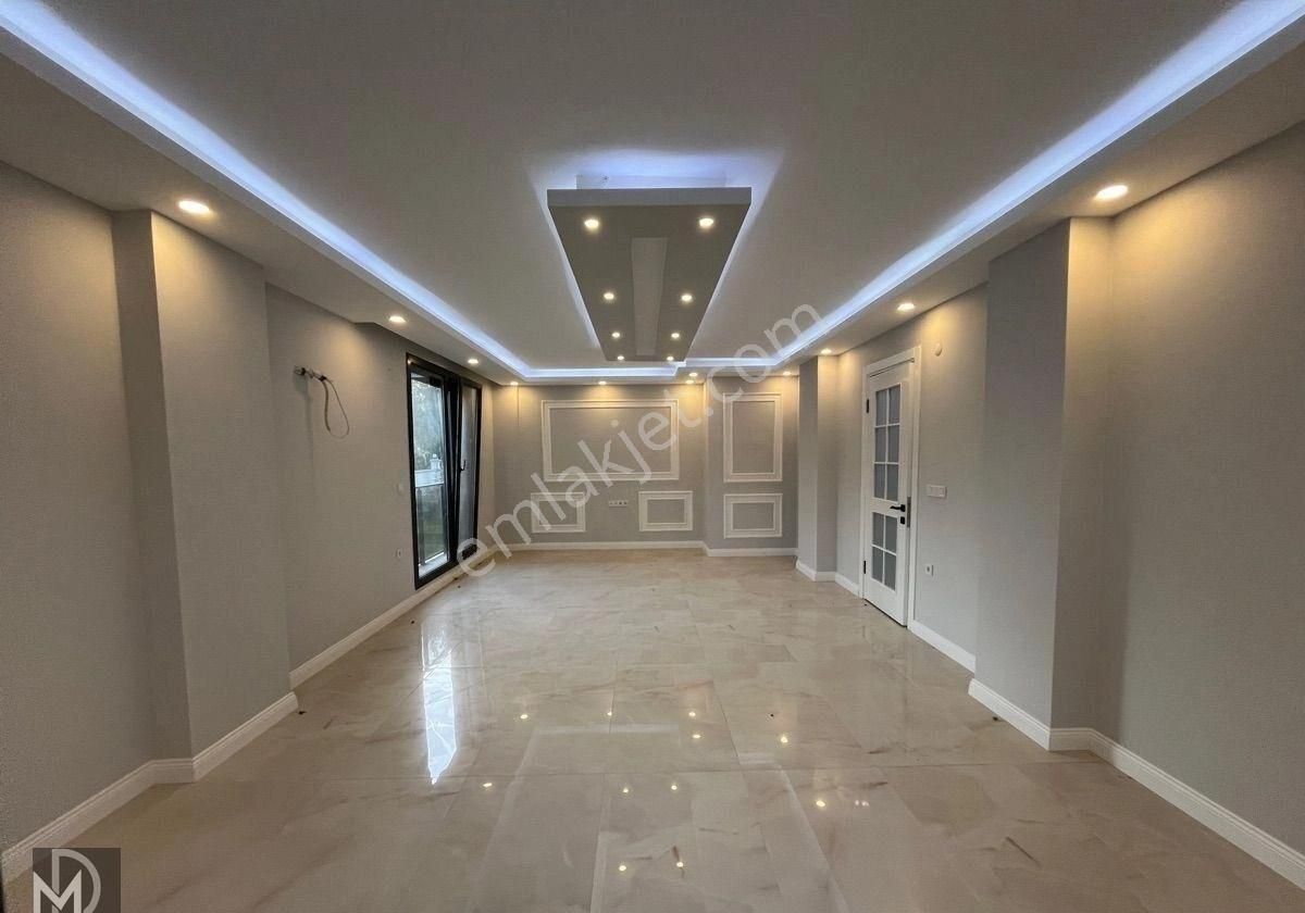 Altınoluk Narlı Sahilinde Muhteşem 4+1 Ayrı Mutfak Trıplex Villa - Görsel 28