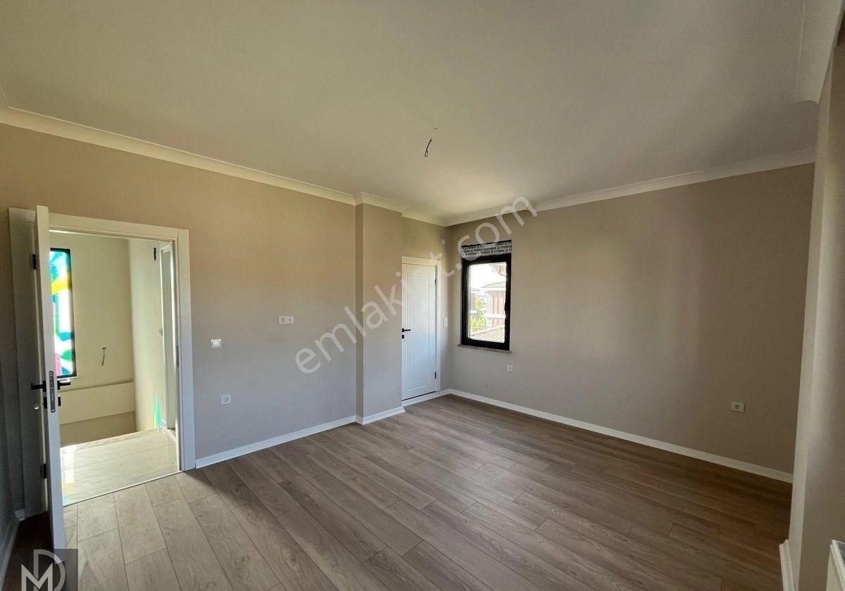 Edremit Hamidiyede Müstakil 3+1 Ayrı Mutfak Dublex Villa - Görsel 27