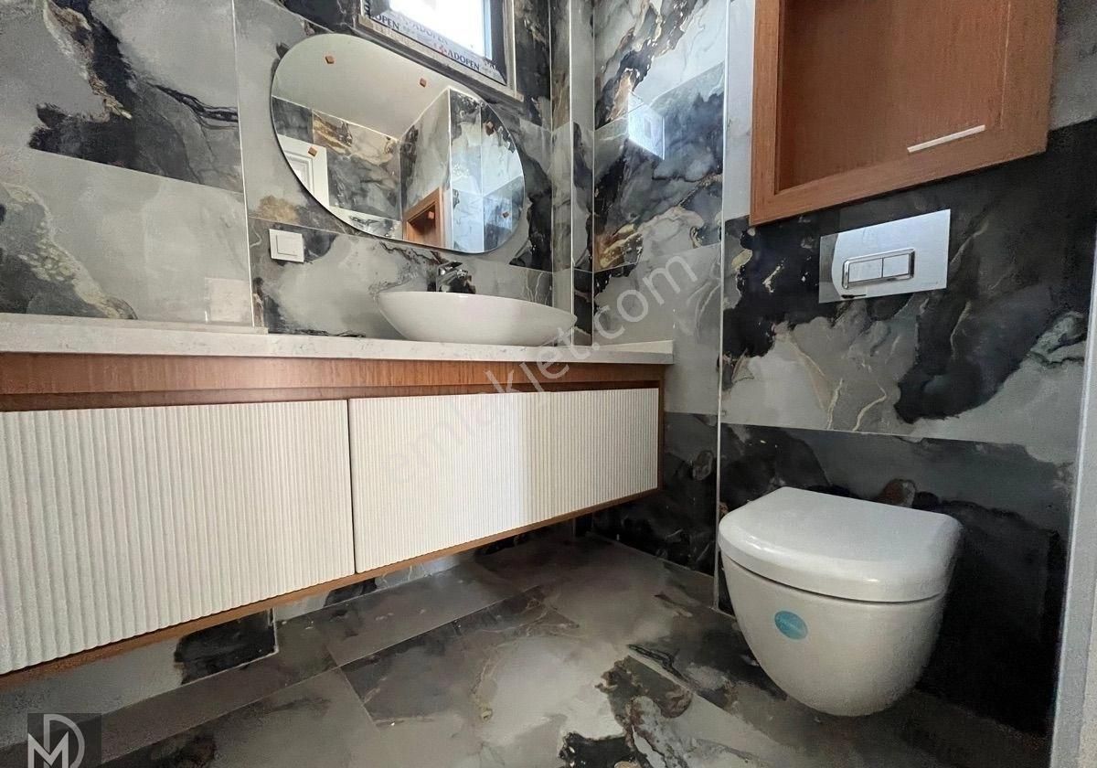 Edremit Hamidiyede Müstakil 3+1 Ayrı Mutfak Dublex Villa - Görsel 29