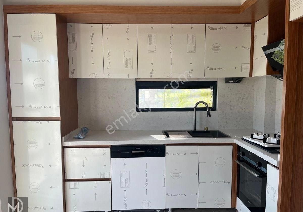 Edremit Hamidiyede Müstakil 3+1 Ayrı Mutfak Dublex Villa - Görsel 14