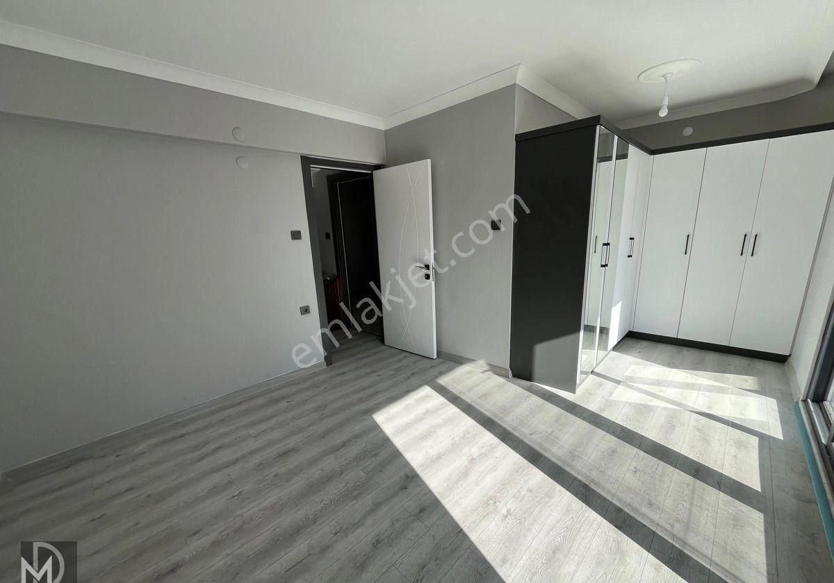 Altınolukta Denize 300 Metre Mesafede 4+1 Trıplex Villa - Görsel 11