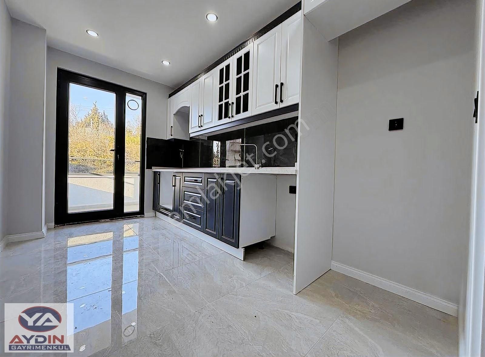 Darıca Bağlarbaşı 3+1 Geniş 120 M2 Satılık Asansörlü Ara Kat