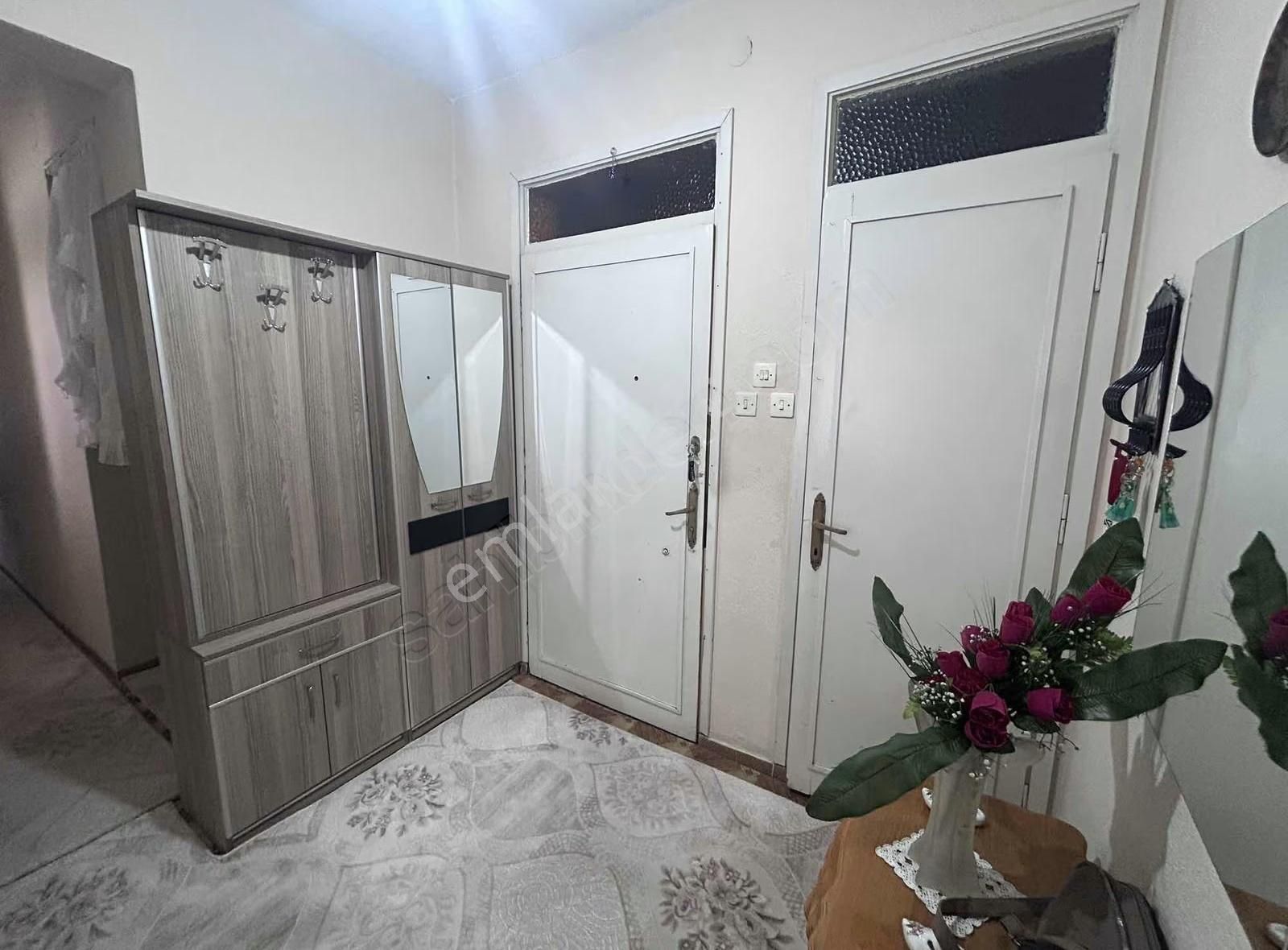 Aksoy Mahallesi Cadde Üzeri Köşe Konumlu Yatırımlık Daire !!! - Görsel 8