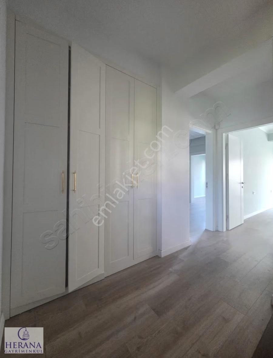 Plaja Yürüme Mesafesinde Müstakil Bahçeli 3+1 İkiz Villa - Görsel 15