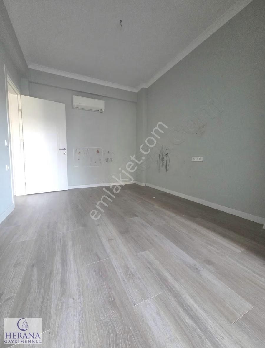 Plaja Yürüme Mesafesinde Müstakil Bahçeli 3+1 İkiz Villa - Görsel 28