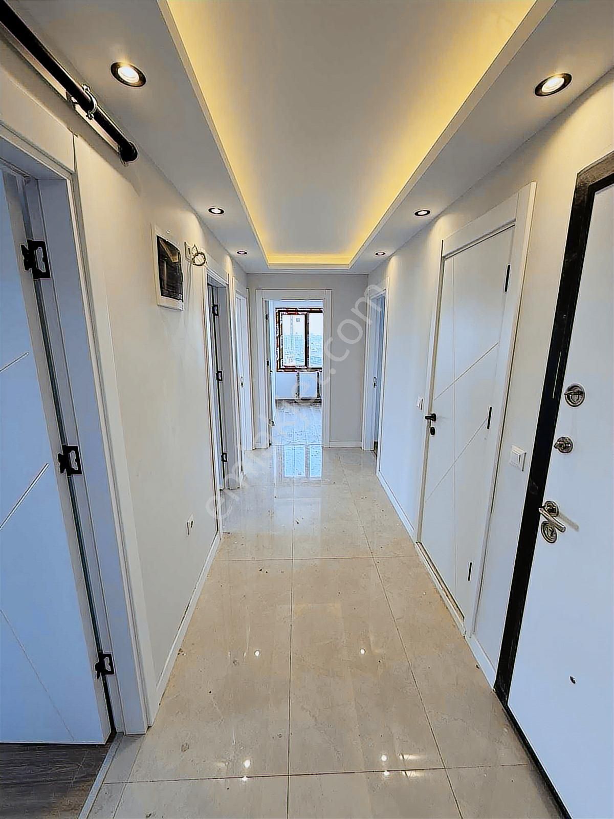 Mahmutbey - Güneşli / Yıllık Kira Peşin 3+1 101 M² / Revan Park - Görsel 23
