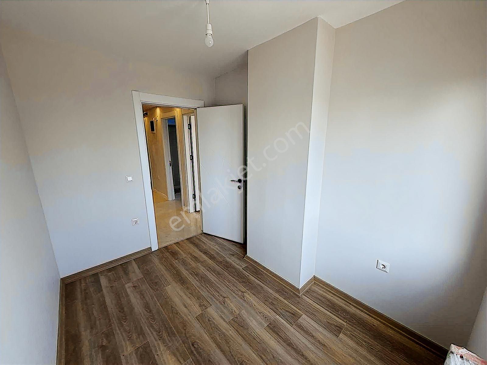 Mahmutbey - Güneşli / Yıllık Kira Peşin 3+1 101 M² / Revan Park - Görsel 3