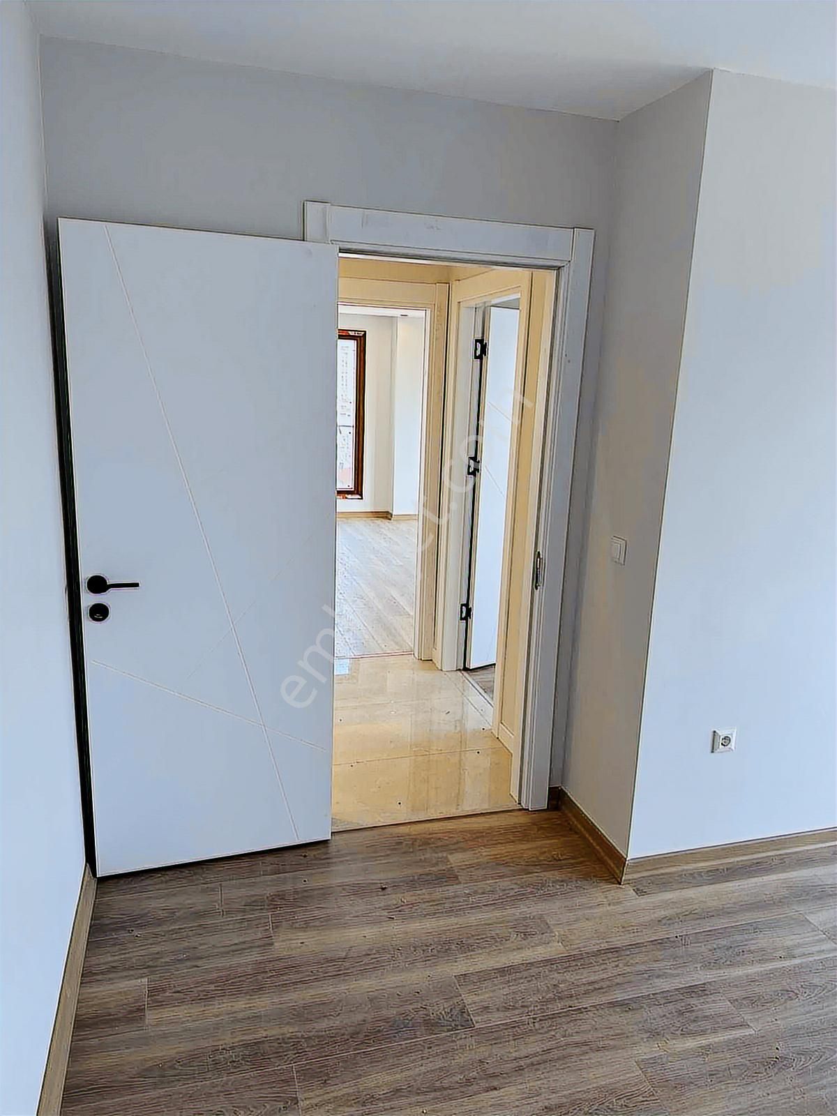 Mahmutbey - Güneşli / Yıllık Kira Peşin 3+1 101 M² / Revan Park - Görsel 16