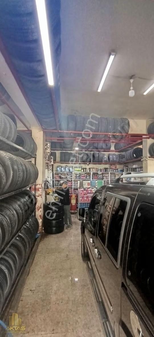 Devren Satılık Oto Yikama Ve Oto Lastik Dükkanı - Görsel 6