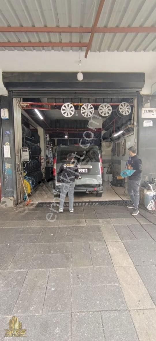 Devren Satılık Oto Yikama Ve Oto Lastik Dükkanı - Görsel 4