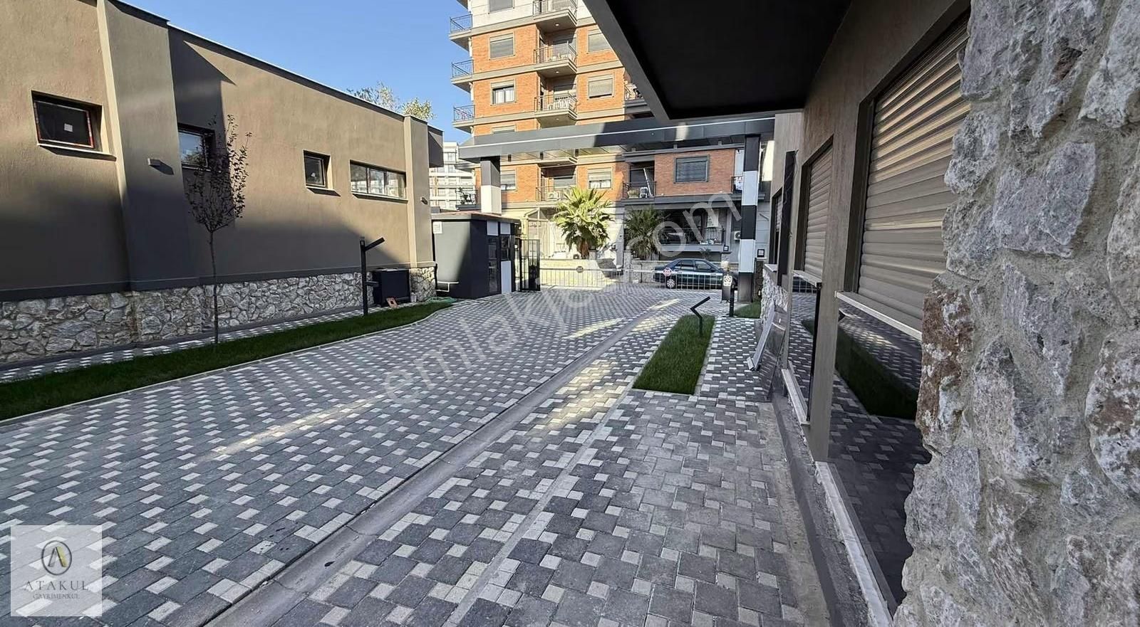 Atakul Gayrimenkul-acıbadem Yakını 2+1 Havuzlu Ara Kat Daire - Görsel 19