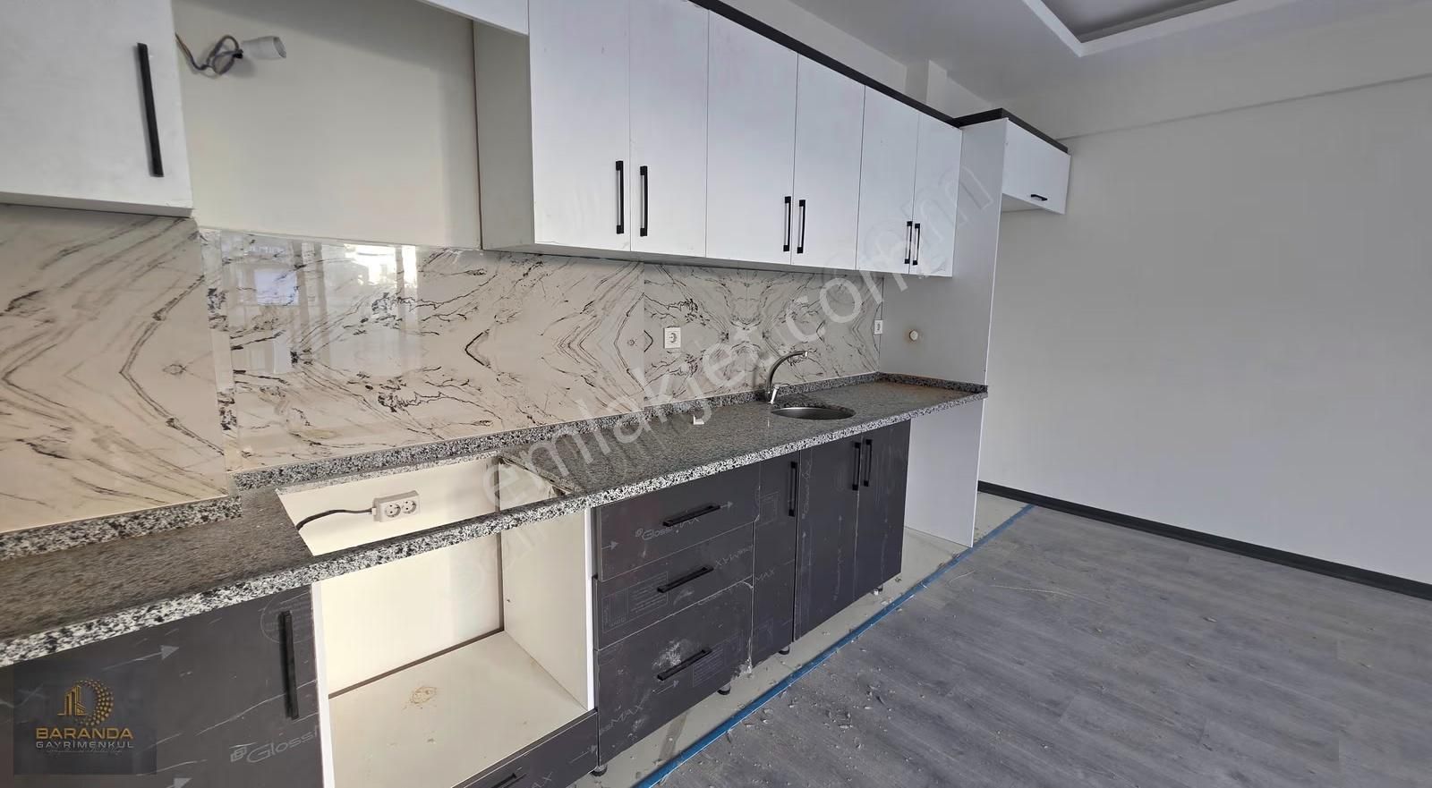 Hasyurt Mah. Deniz Manzaralı Yüzme Havuzlu Satılık 2+1 Daire - Görsel 12