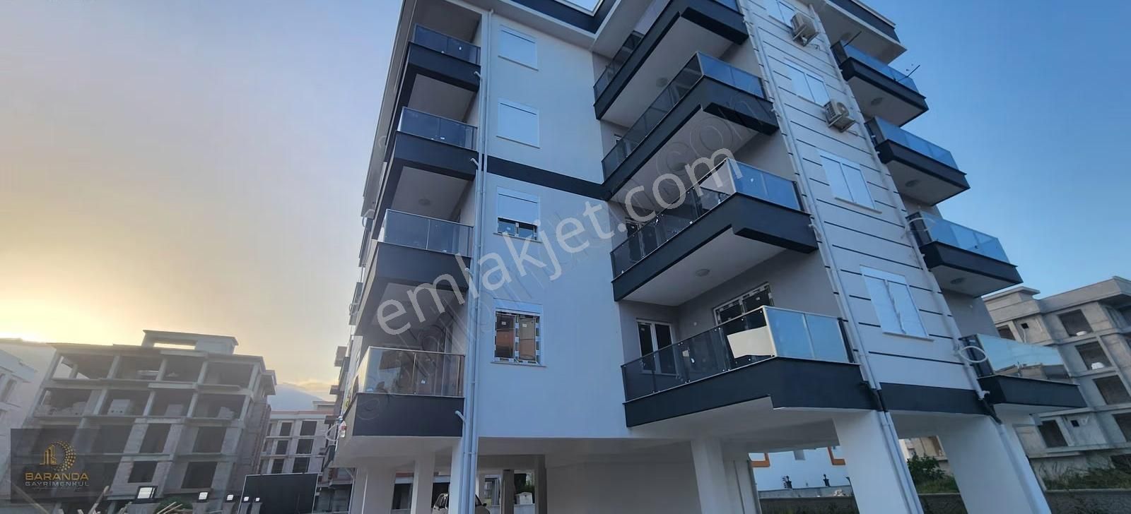 Finike Kum Mah. Geniş Kullanışlı 2+1 Daire - Görsel 14