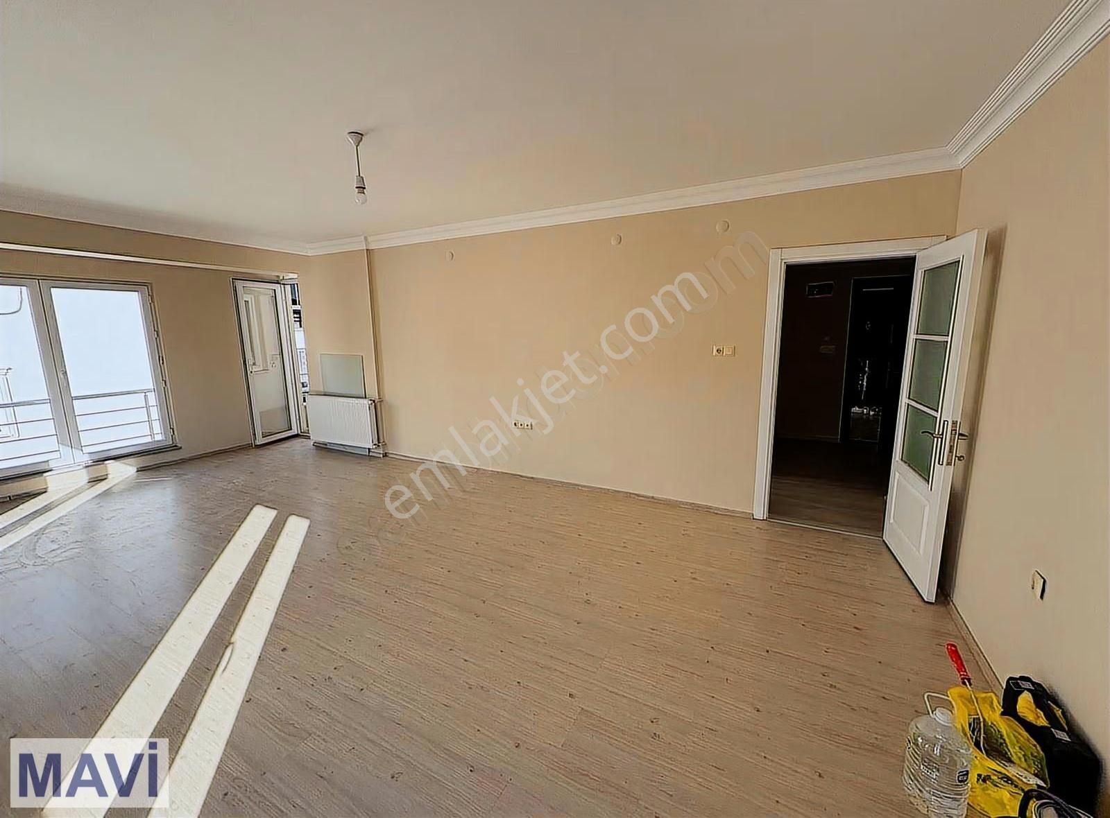 Re/max Mavi'den Yazlıkta 130 M2 Kiralık 3+1 Daire - Görsel 16