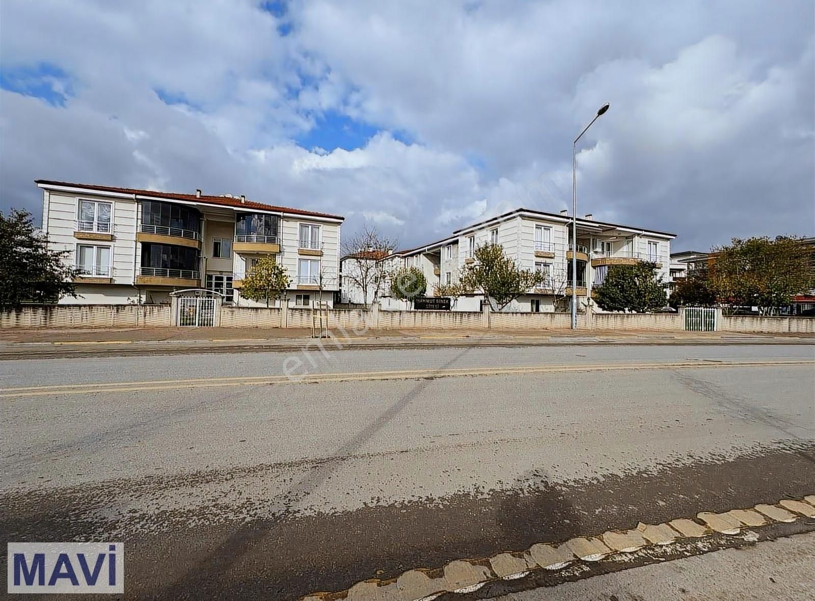 Re/max Mavi'den Yazlıkta 130 M2 Kiralık 3+1 Daire